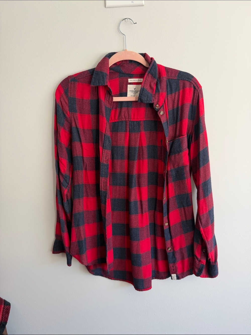 American Eagle Outfitters Red and Black Plaid Button-Down Shirt